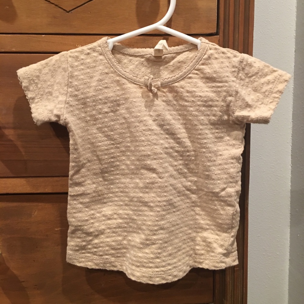 Quincy Mae pointelle baby tee with bow